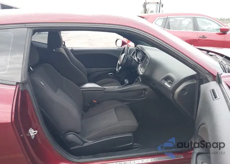 2019 Dodge Challenger Sxt from USA, damaged, VIN 2C3CDZAG6KH731505